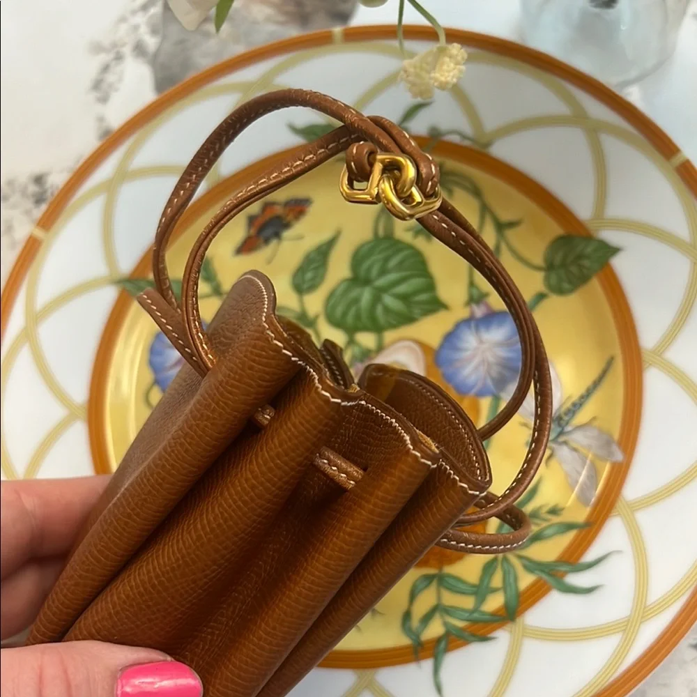 Hermes Brown Mini Bag with High-Quality Leather and Clean Stitching - Picture 10 of 12